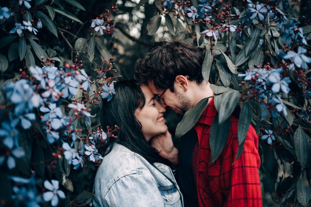 Navigating the Christian Dating Scene as A Young Woman